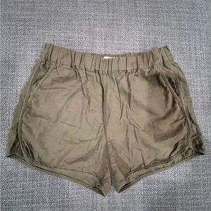 Madewell green shorts